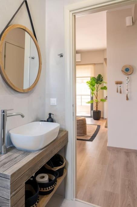 Enigma, A Lux And Boho City Apartment Downtown Превеза Екстер'єр фото