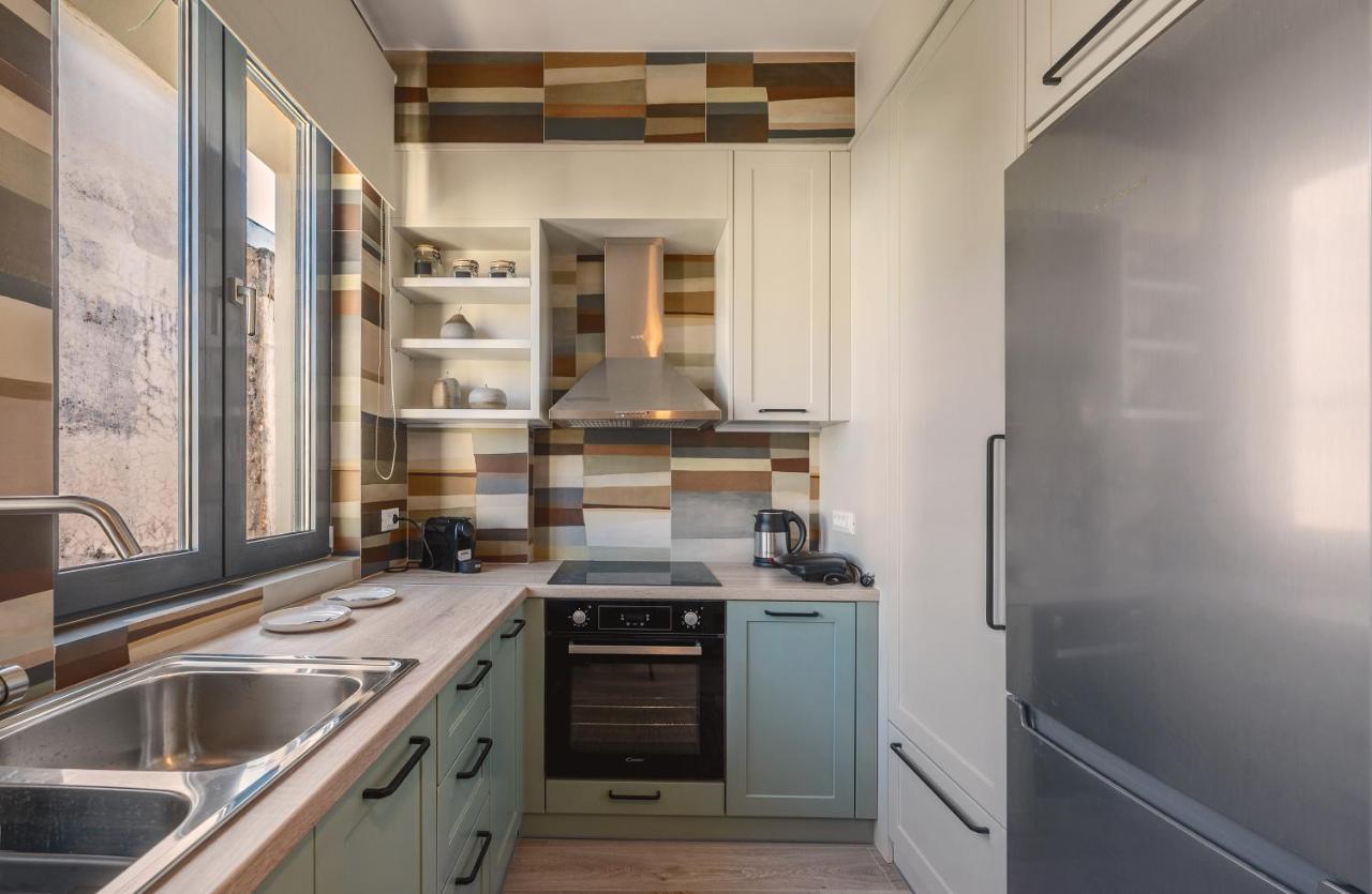 Enigma, A Lux And Boho City Apartment Downtown Превеза Екстер'єр фото